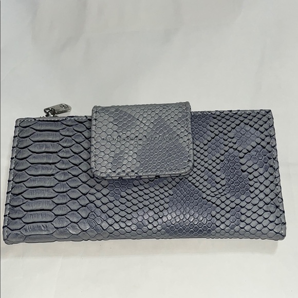 Adrienne Vittadini Handbags - Adrienne Vittadini Gray Snakeskin Wallet